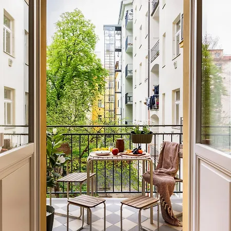 Turnkey I Vinohrady Modern Apartments Prague Exterior photo